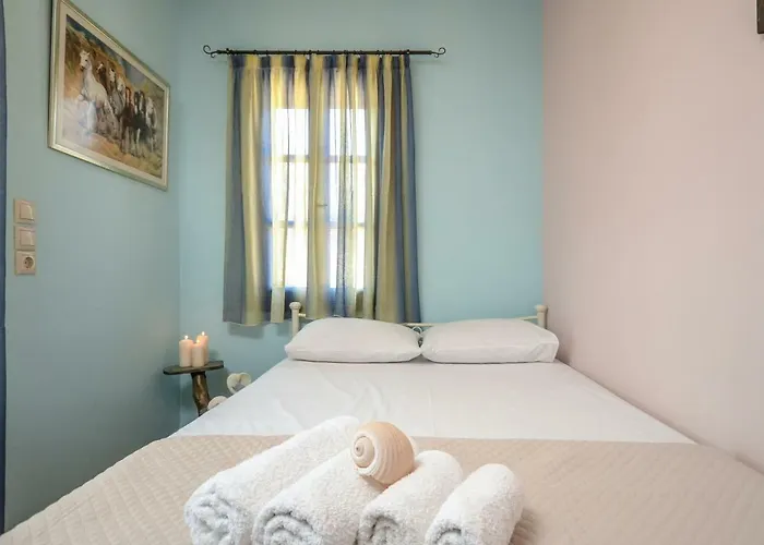 Theonis Villas * Moutsoúna