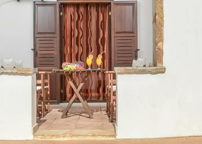 Theonis Villas Appartement Moutsoúna