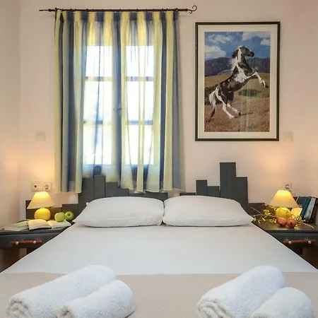 Theonis Villas