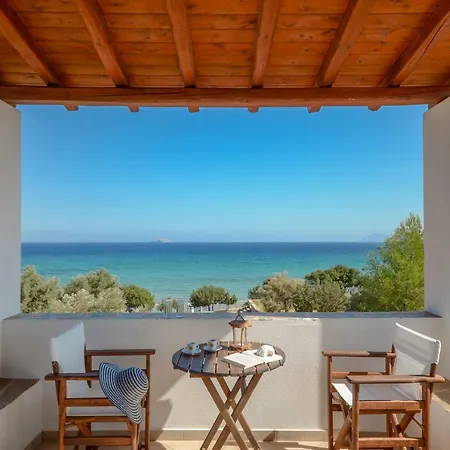 Apartment Theonis Naxos 30 Meters From The Kanaki
