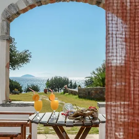 شقة Theonis Naxos 30 Meters From The *