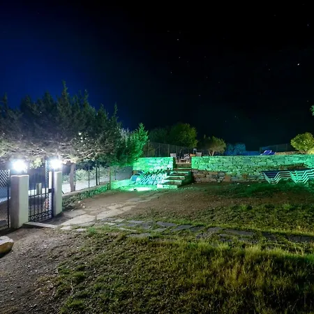 Apartmán Theonis Villas *