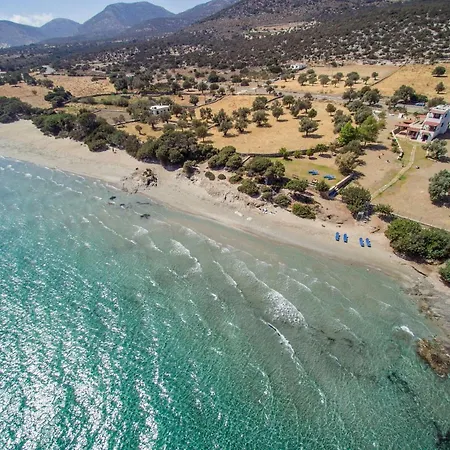 Theonis Naxos 30 Meters From The * Kanaki