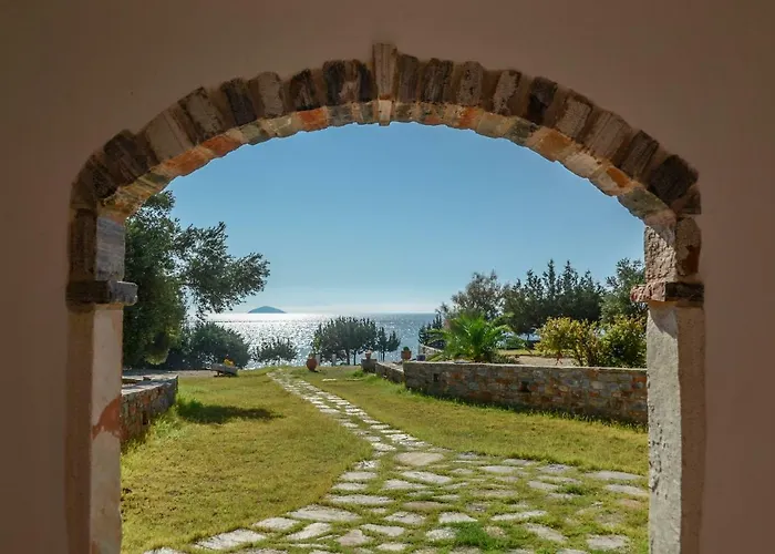 Appartement Theonis *