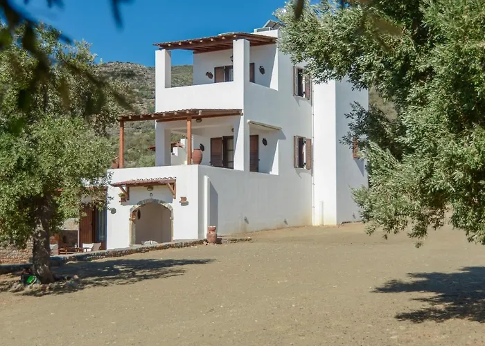 Theonis * Moutsoúna